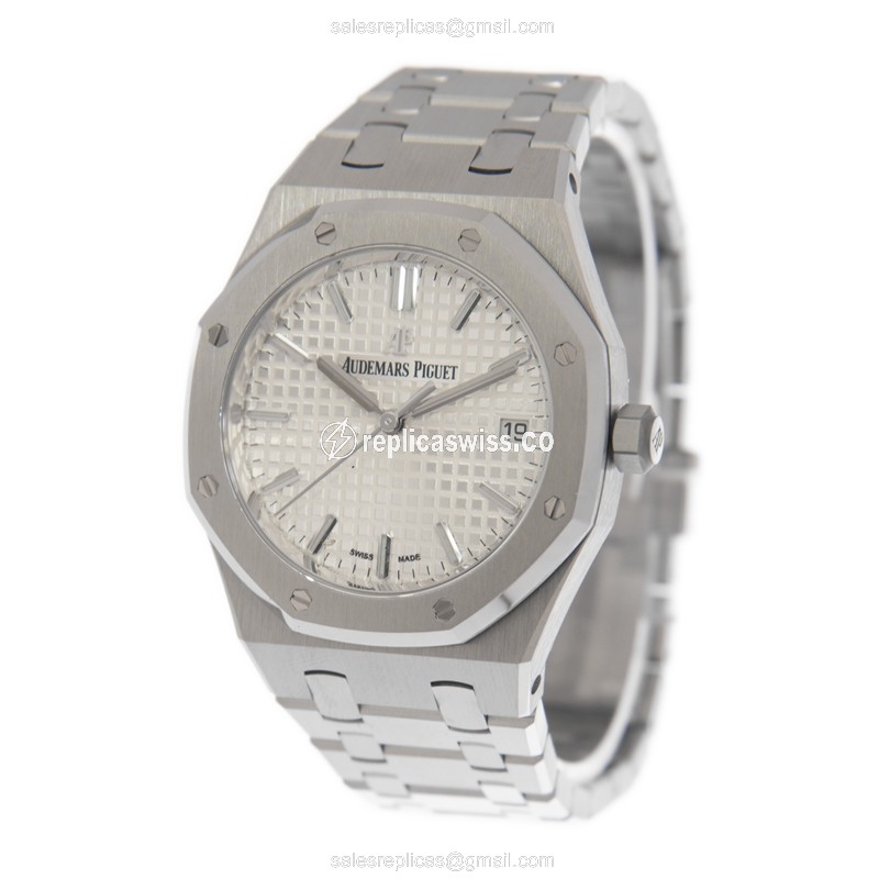 AP 77350ST.OO.1261ST.01 Replica - Automatic - Steel Case - Silver Dial - Steel Band - View 3