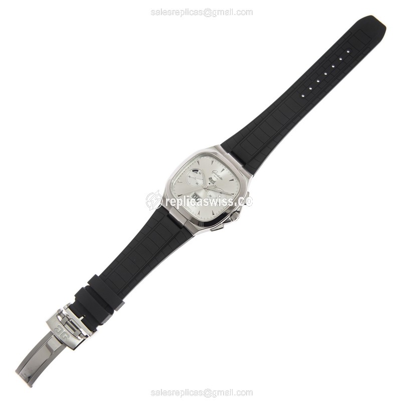 Glashutte Retro Collection 1-37-02-02-02-33 - Automatic - Silver Dial - Steel Case - Black Rubber Strap - View 2