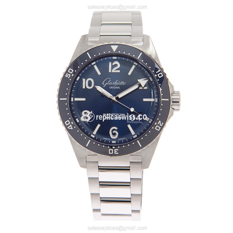 Glashutte SPEZIALIST Replica - Automatic - Steel Case - Blue Dial - Silver Band - View 2