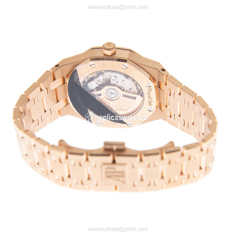 Audemars Piguet 77351OR.ZZ.1261OR.01 - Automatic - Rose Gold Case - Diamonds - Silver Dial - View 4
