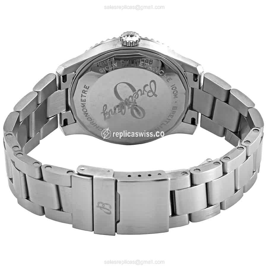 Breitling AVIATOR 8 - Automatic - Steel - Blue Dial - Silver Steel Clasp - View 3