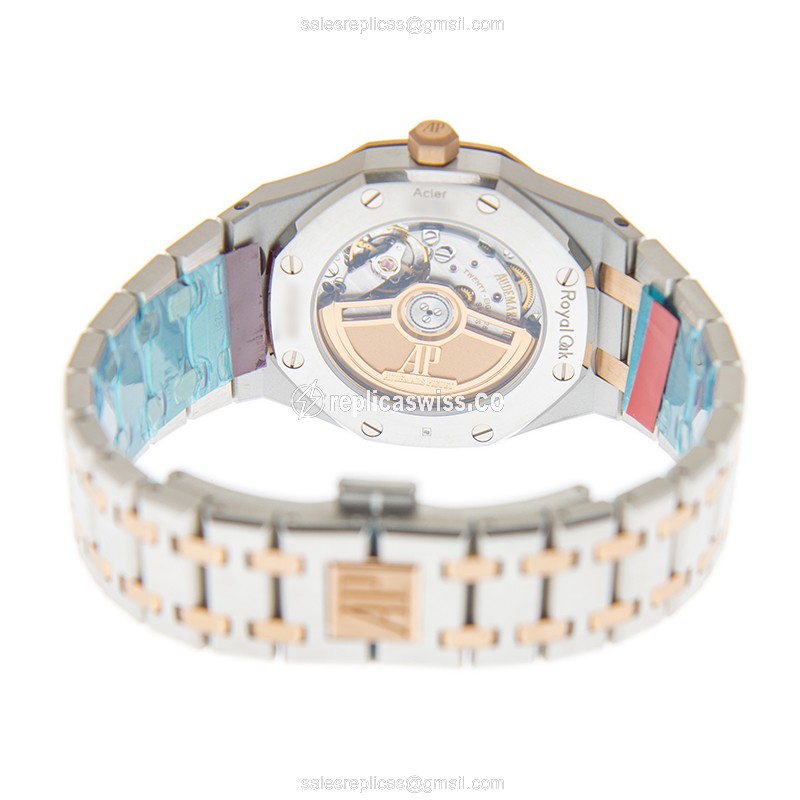 ROLEX ROYAL OAK Replica - Automatic - 18kt Rose Gold - Steel Case - Silver Dial - Gold Strap - View 4