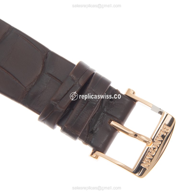 Blancpain 6126-3642-55A Classic - Automatic 18kt Rose Gold - White Dial - Brown Alligator Strap - View 4