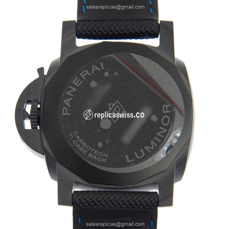 Panerai PAM01661 Replica - Luminor Marina - Automatic - Carbon Fiber Case - Black Dial - Canvas Strap - Buckle Clasp - View 3