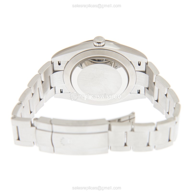Rolex 124300-0007 Replica - Automatic - Steel Case - Red Dial - Silver Strap - View 4