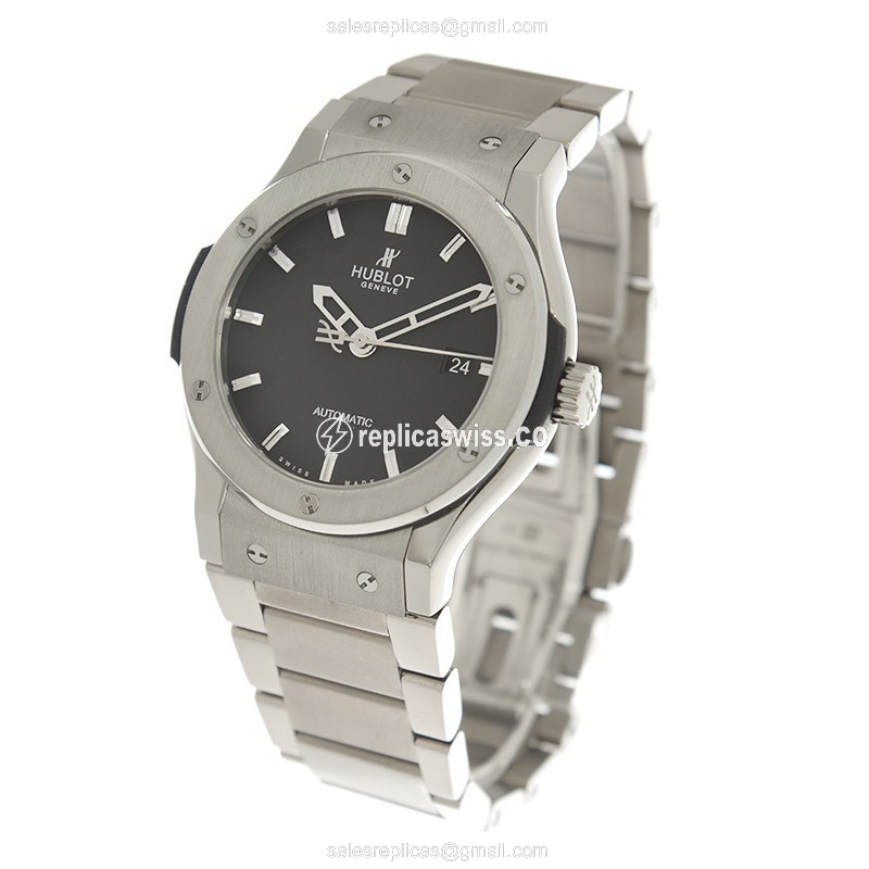 Hublot Classic Fusion Replica - Automatic - Titanium Case - Black Dial - Silver Strap - View 3
