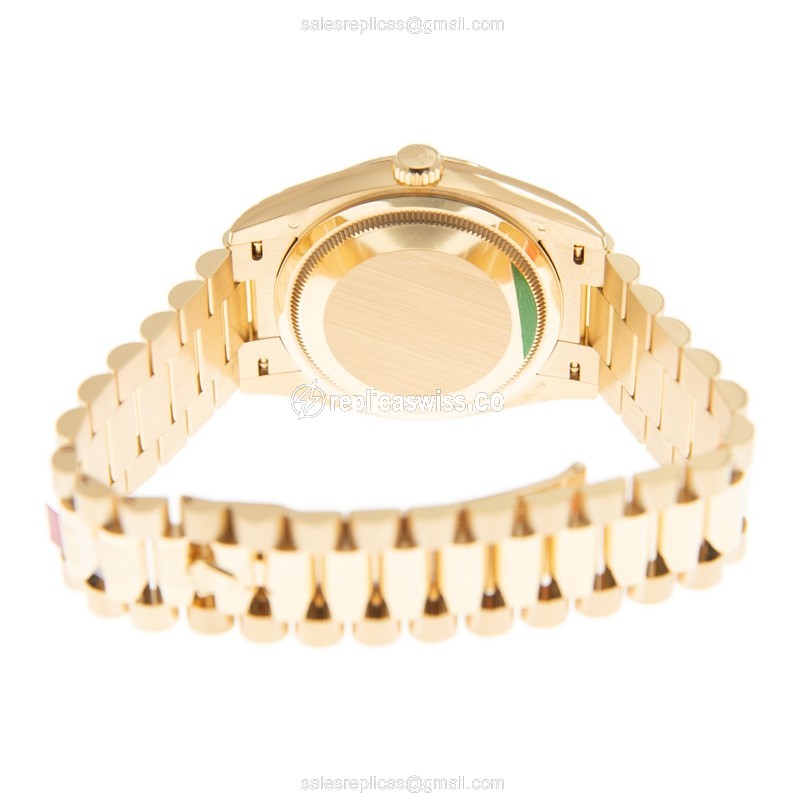 Rolex DAY-DATE Replica - Automatic - 18kt Gold - Green Dial, Gold Clasp - View 4