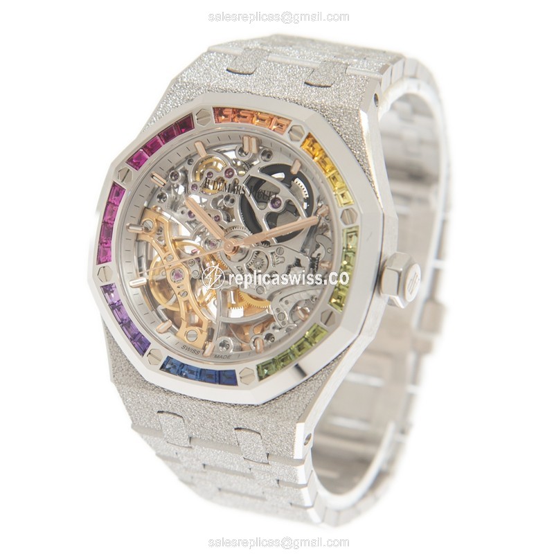 Audemars Piguet Royal Oak Replica - Automatic - 18kt White Gold - Sapphire Crystal - Silver Dial - View 3