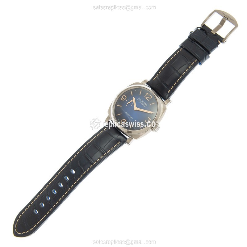 Panerai Radiomir Replica - Automatic - Titanium - Blue Dial - View 2