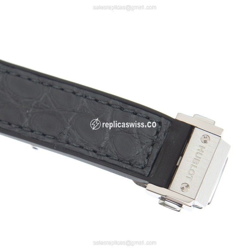Hublot Classic Fusion Quartz - Titanium Case - Black Dial - Alligator Black Strap - View 4
