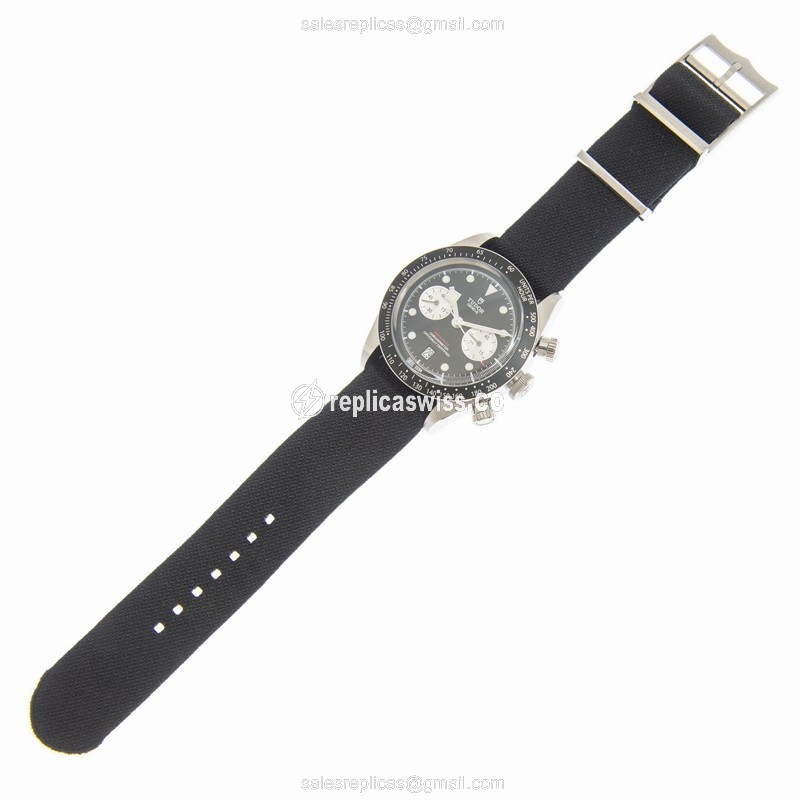 Tudor Black Bay 1958 Replica - Automatic - Steel Case - Black - Canvas strap - View 2