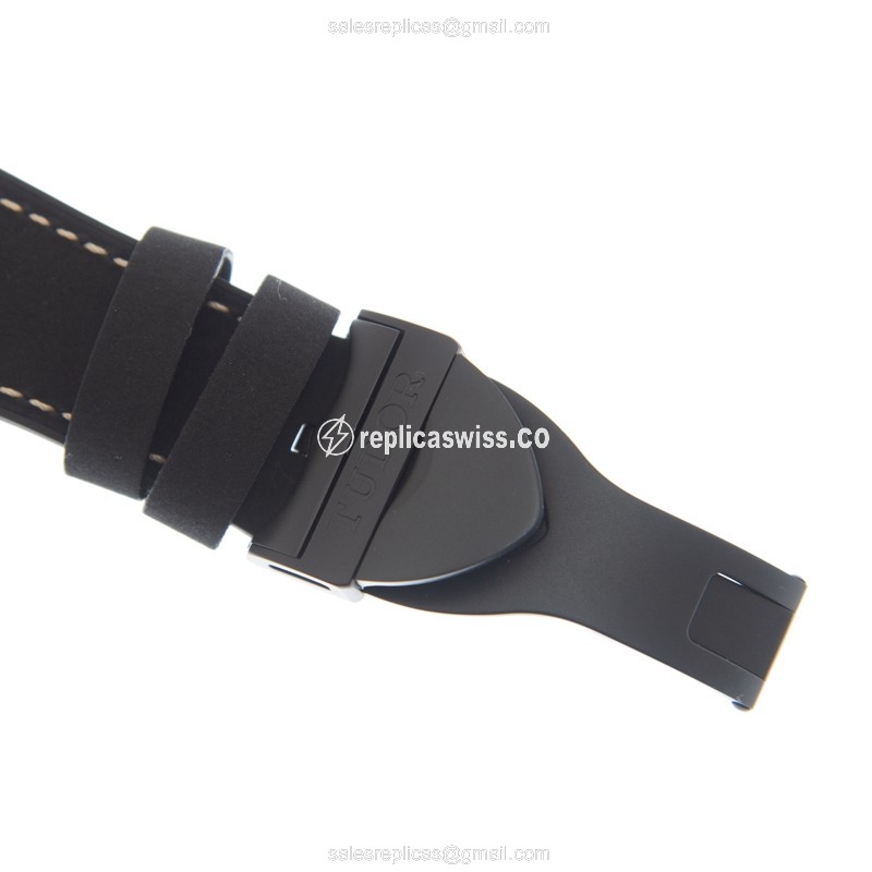 Tudor Black Bay Ceramic Watch - Automatic - Ceramic - Black - View 4