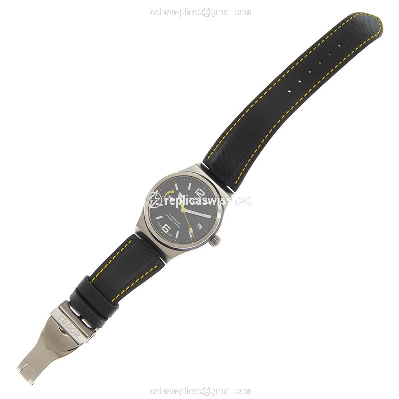 Tudor North Flag Replica - Automatic - Steel - Black Dial - View 2
