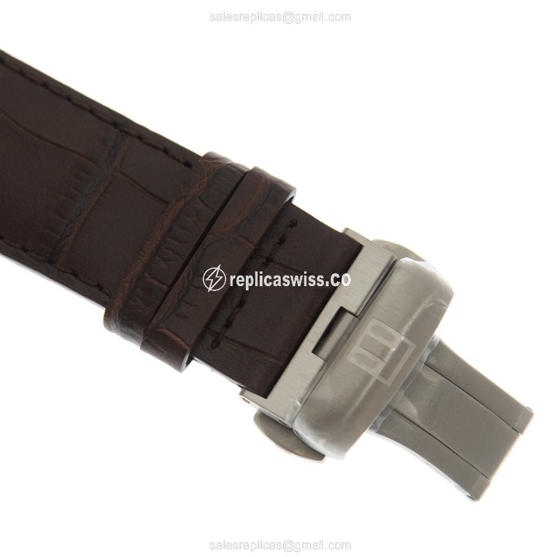 Tissot T086.407.16.031.00 Luxury - Automatic - Steel Case - Silver Dial - Brown Leather Strap - View 4