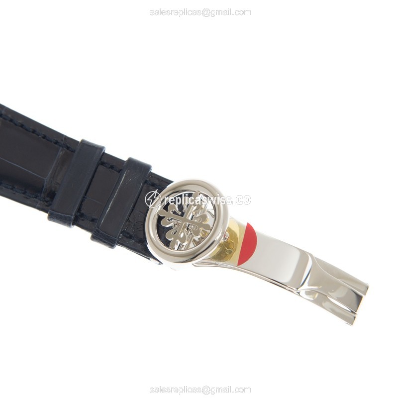 Patek Philippe 5236P-001 Grand Complications - Auto - Blue Dial - Platinum Case - Alligator Blue Strap - View 4