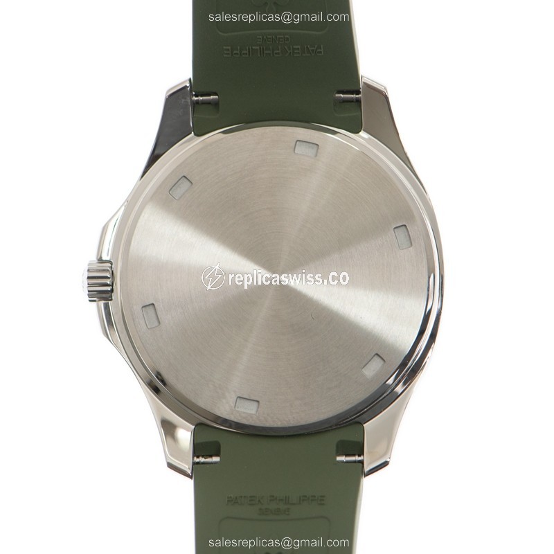 Patek Philippe 5267/200A-011 AQUANAUT Quartz Stainless Steel & Diamonds - View 3