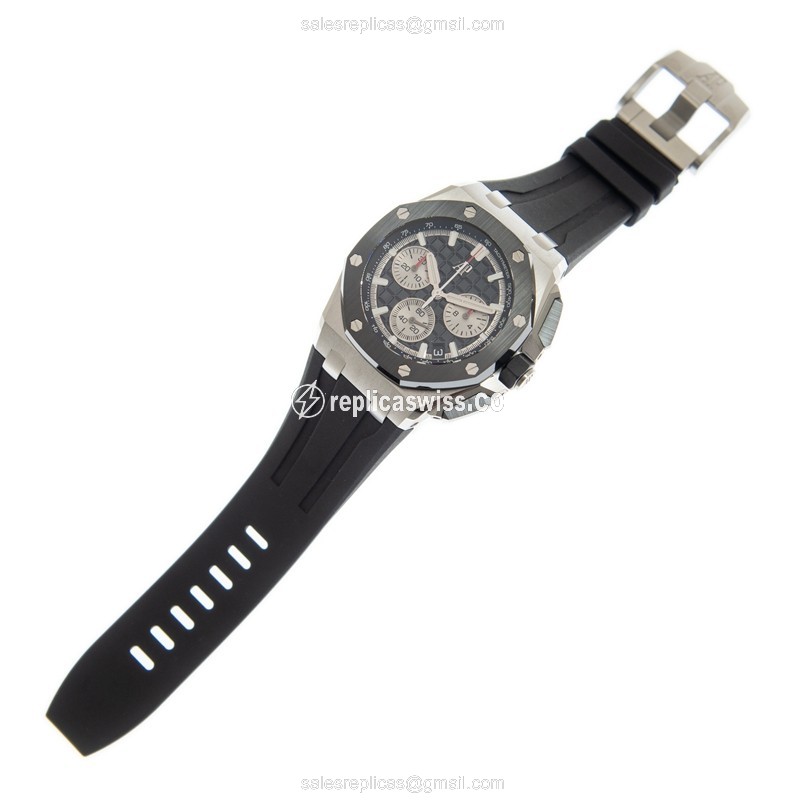 Automatic Ceramic ROYAL OAK - Audemars Piguet - Steel Case - Black Dial - Rubber Strap - Buckle Clasp - View 2