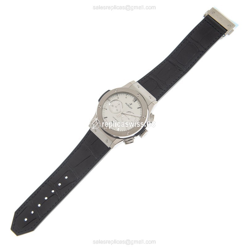 Hublot Classic Fusion Replica - Automatic - Titanium Case - Silver Dial - Black Alligator Strap - View 2