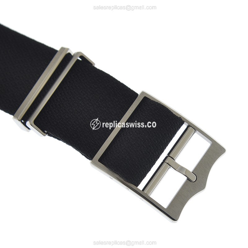 Tudor Black Bay Replica - Automatic - 18kt Gold & Steel - Black Dial - Brown Canvas Strap - View 4
