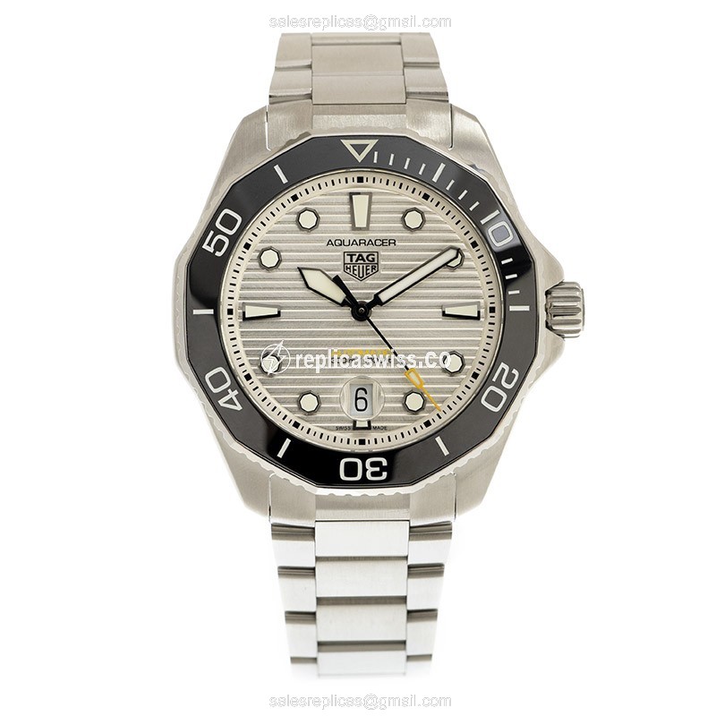 Tag Heuer Aquaracer Replica - Automatic - Stainless Steel - Gray Dial - Silver Strap - View 2