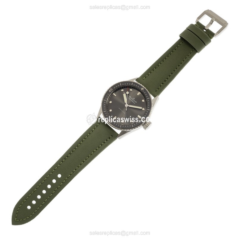 Blancpain 5000-1110-K52A Replica - Automatic - Steel Case - Gray Dial - Green Nylon Strap - View 2
