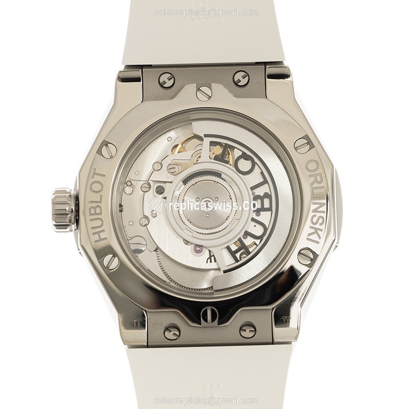 Hublot Classic Fusion Replica - Automatic - Titanium Case - White Dial - Rubber Strap - View 3
