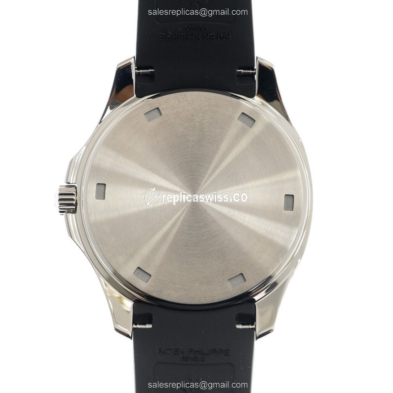 Patek Philippe AQUANAUT Quartz - Diamond Case - Black Dial - Rubber Strap - View 3