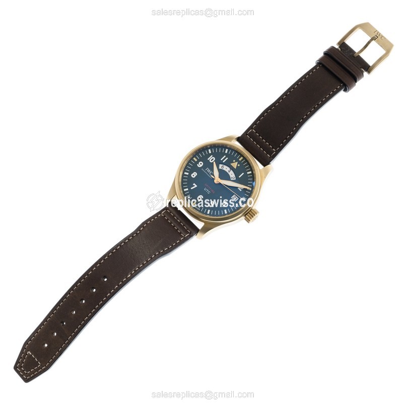 IWC PILOTS Bronze Case - Automatic Movement - Green Dial - Brown Cowhide - Buckle Clasp - View 2