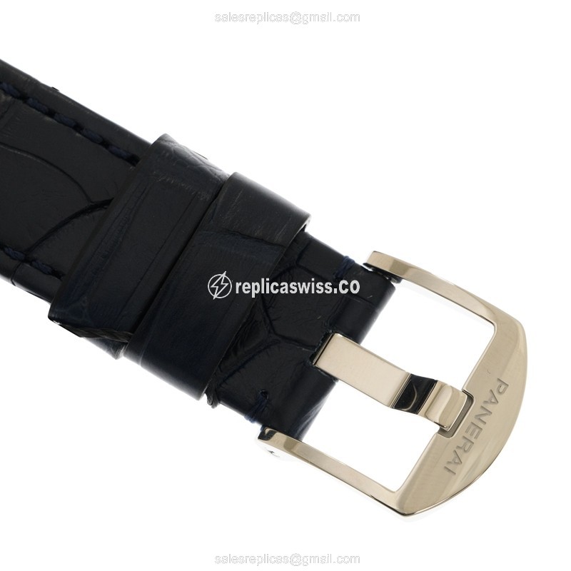 Panerai PAM01039 Replica - Automatic - Carbon Fiber Case - Black Dial - Rubber Strap - Buckle Clasp - View 4