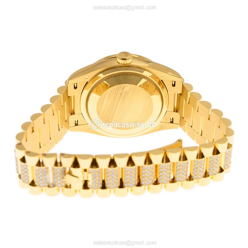 Rolex DAY-DATE Replica - Automatic - 18kt Gold Case - Diamond Dial - Gold Clasp - View 4