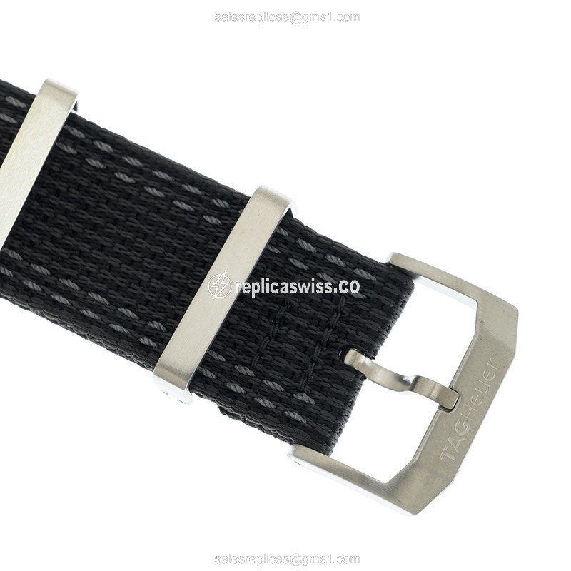 Tag Heuer F1 Quartz Watch - Orange Dial - Black Rubber Strap - Buckle Clasp - View 4