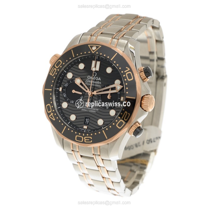 Omega Seamaster Replica - Automatic - 18kt Rose Gold & Steel Case - Black Dial - View 3