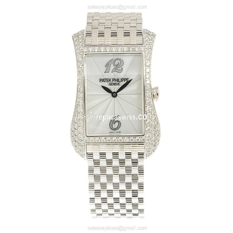 Patek Philippe GONDOLO Quartz 18kt White Gold - Diamond Dial - Silver Clasp - Gold Strap - View 2