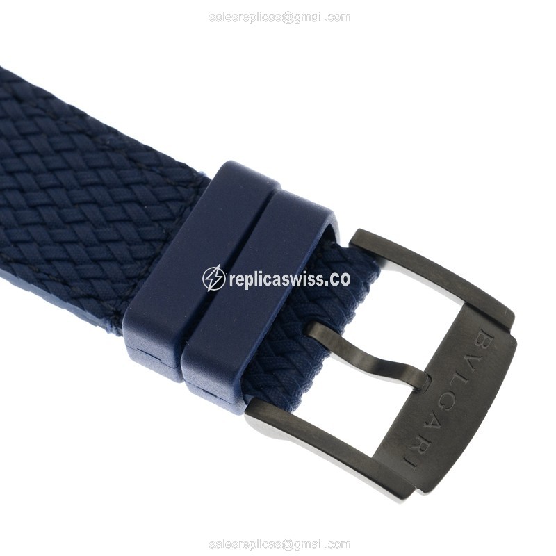 Bulgari 103133 Replica - Automatic - Blue Dial - Steel Case - Blue Rubber Strap - View 4