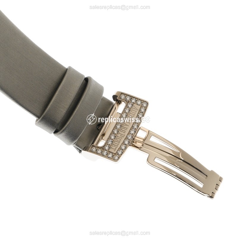 Audemars Piguet Royal Oak Replica - Automatic - 18kt White Gold - Diamond - Silver Dial - Grey Cowhide Strap - View 4