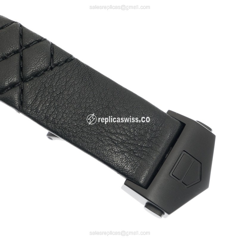 Tag Heuer CARRERA Quartz Replica - Black Dial - Steel Case - Leather Strap - View 4