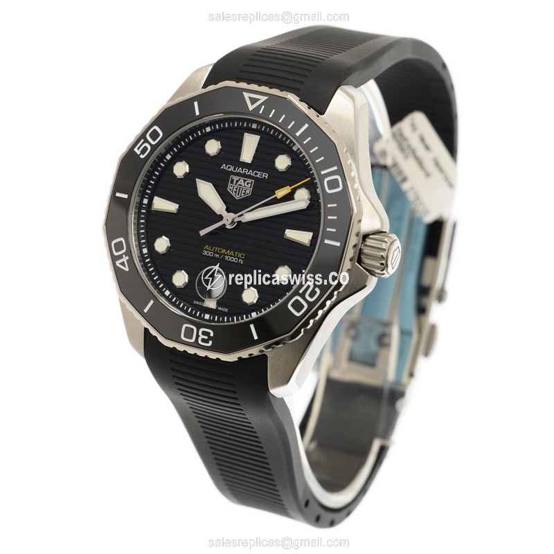 Tag Heuer AQUARACER Replica - Automatic - Steel Case - Black Dial - Rubber Strap - View 3