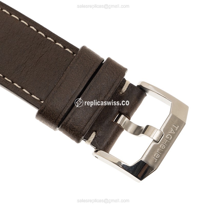 Tag Heuer AUTAVIA Automatic - Blue Dial - Brown Cowhide - Stainless Steel - Buckle Clasp - View 4