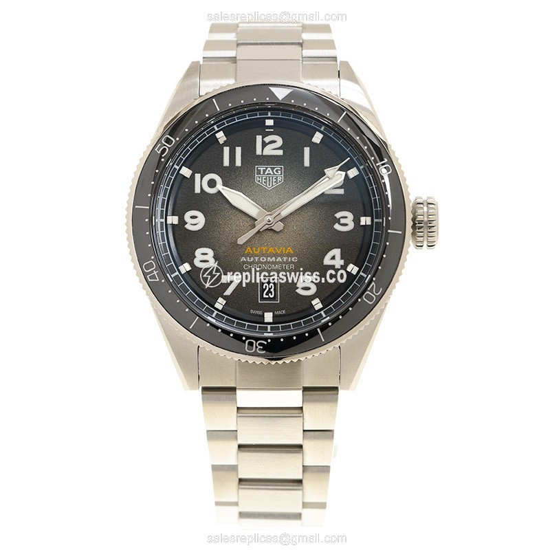 Tag Heuer Autavia Replica - Automatic - Steel Case - Black Dial - Silver Strap - View 2
