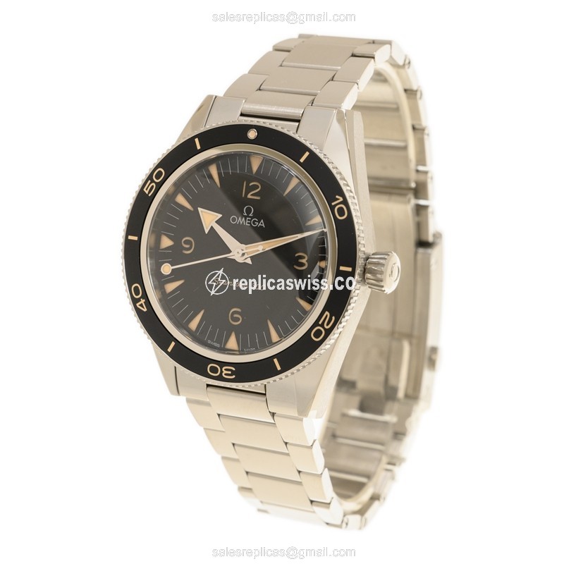 Omega Seamaster Replica - Automatic - Stainless Steel - Black Dial - Silver Clasp - View 3