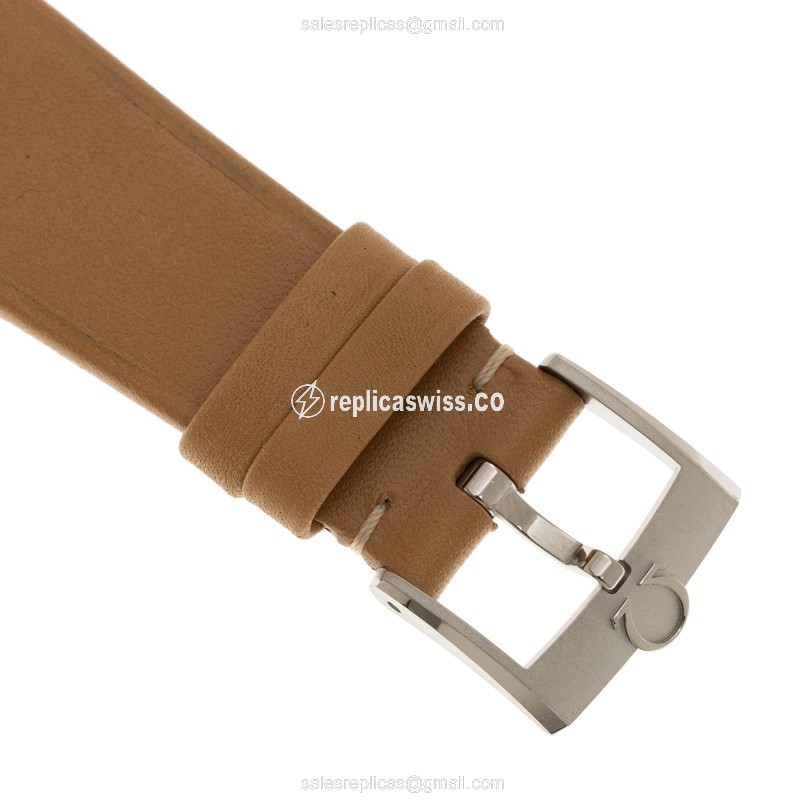Omega Seamaster 234.32.41.21.03.001 - Auto - Blue Dial - Beige Cowhide - Clasp - View 4