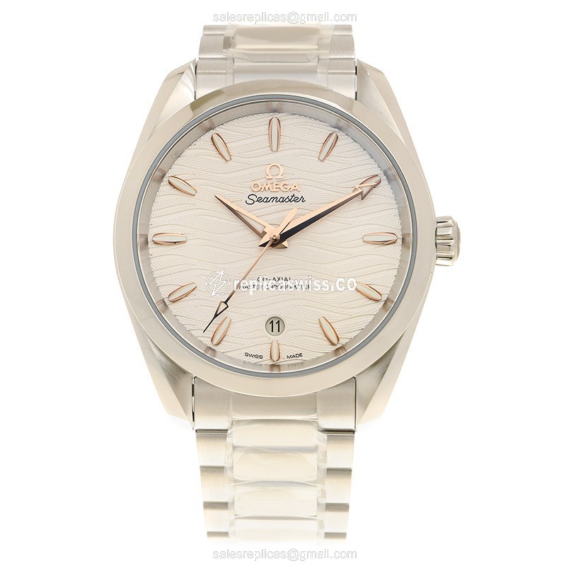 Omega Seamaster Automatic - Stainless Steel Case - Silver Dial - Steel Band - View 2