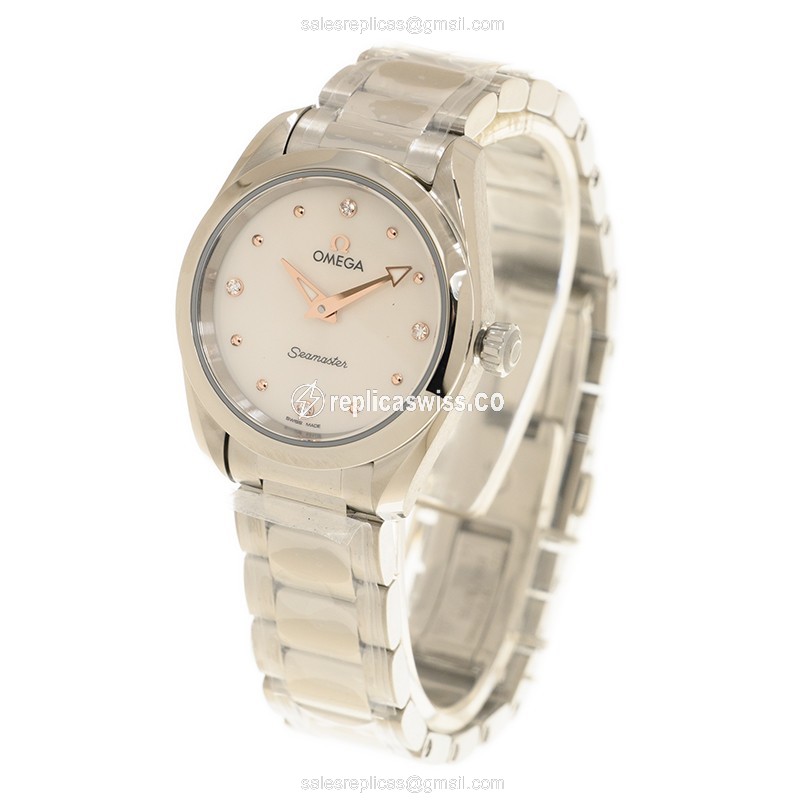 Omega Seamaster Quartz Replica - White Dial, Steel Case, Silver Clasp & Strap - View 3
