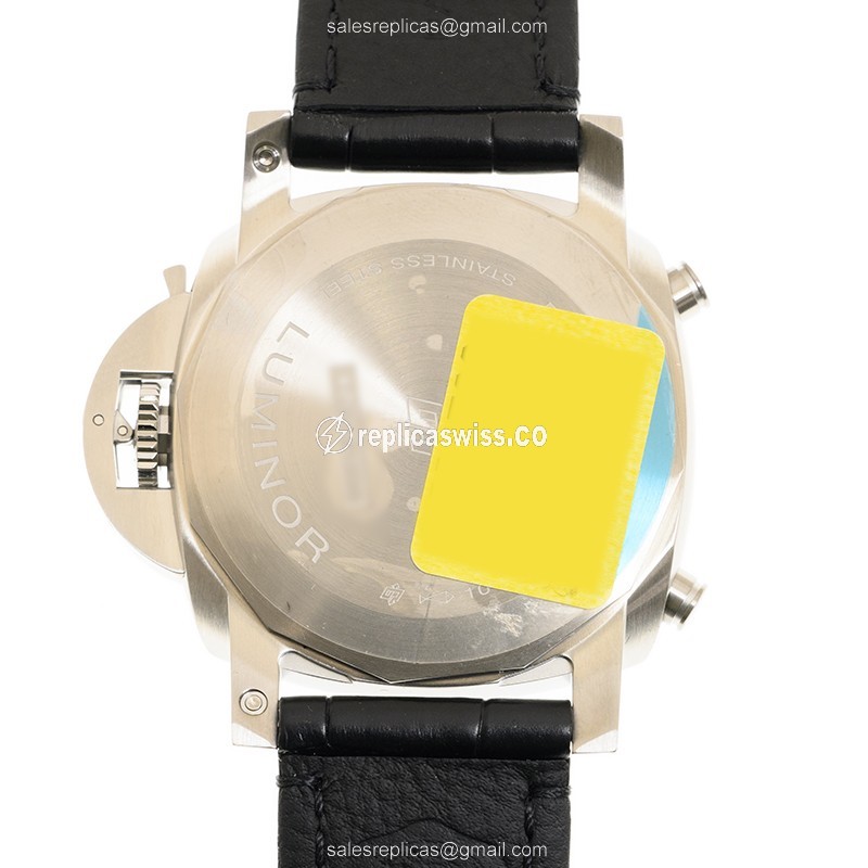 Panerai PAM01218 Replica - Automatic - Stainless Steel - White Dial - Black Alligator Buckle - View 3