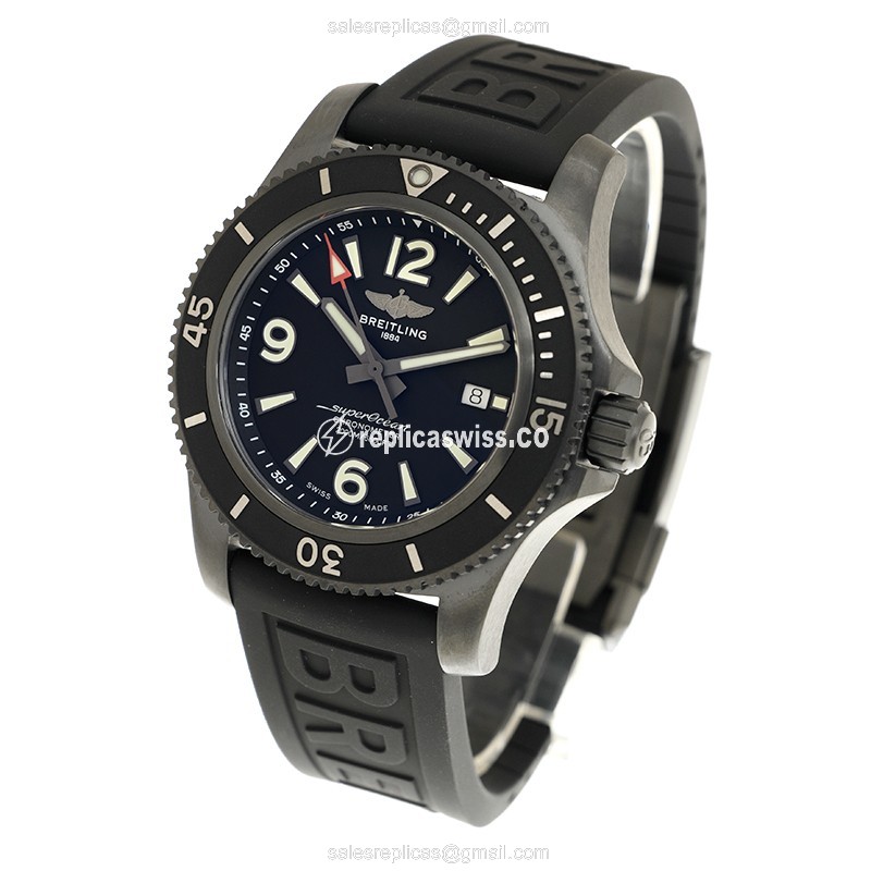 Breitling Superocean Replica - Automatic - Black Dial - Rubber Strap - Black Clasp - View 3