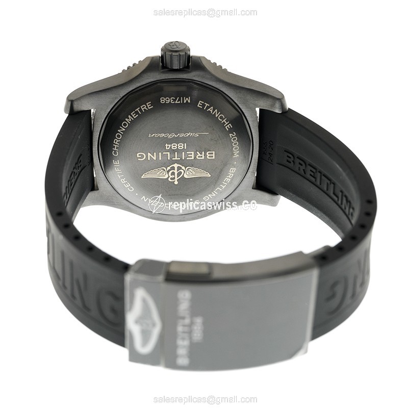 Breitling Superocean Replica - Automatic - Black Dial - Rubber Strap - Black Clasp - View 4