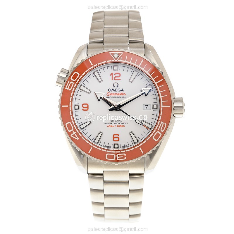 Omega Seamaster Replica - Automatic - White Dial - Steel Case - Silver Clasp - View 2