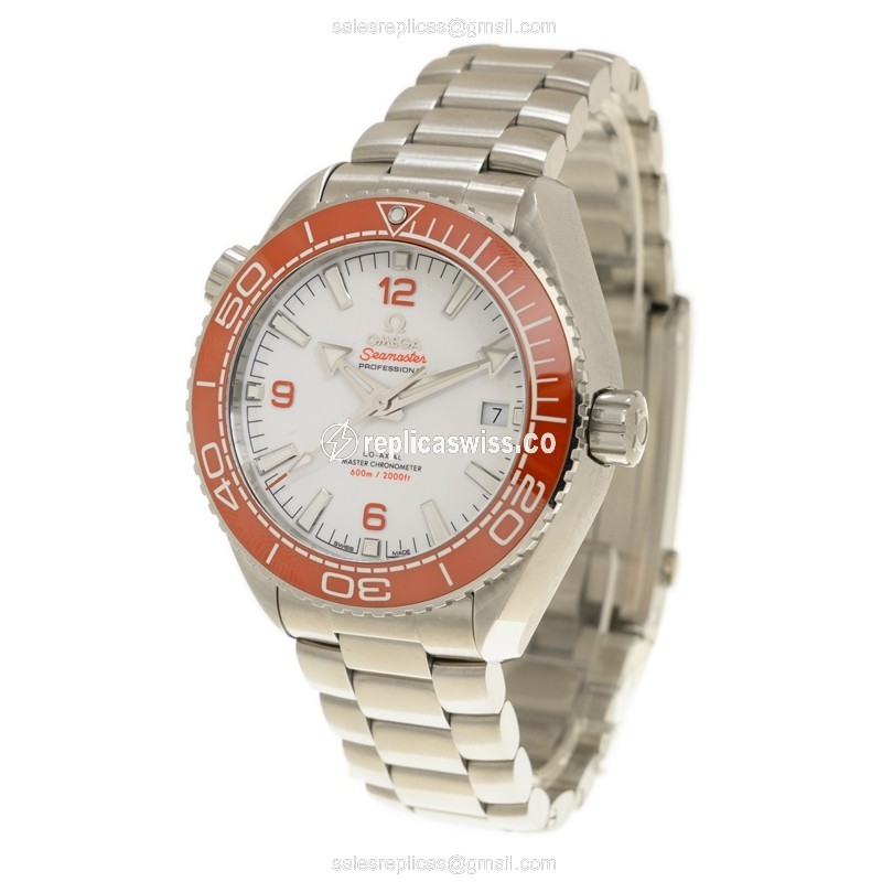 Omega Seamaster Replica - Automatic - White Dial - Steel Case - Silver Clasp - View 3