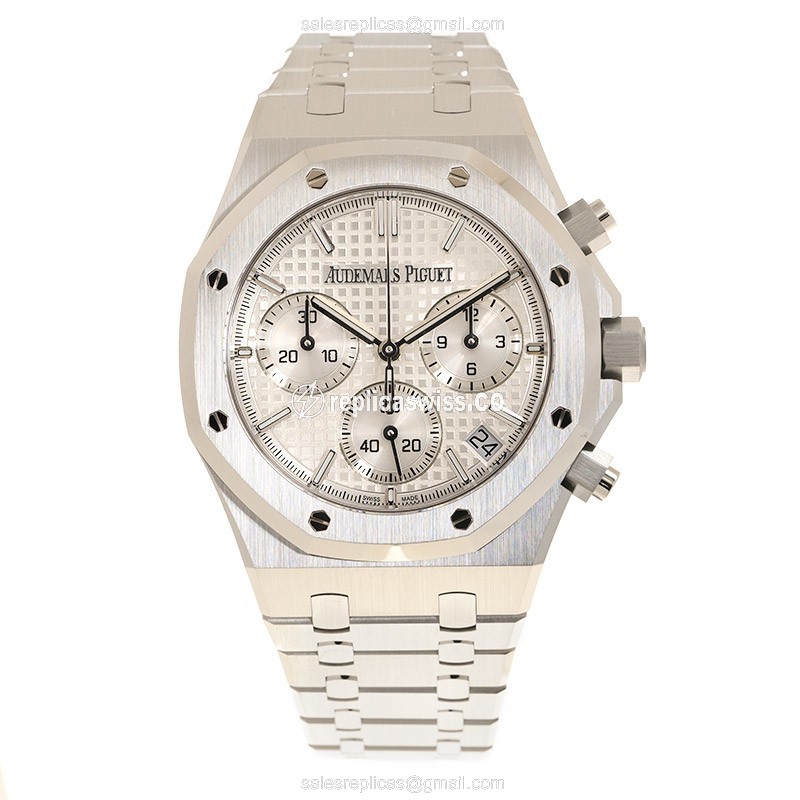 Audemars Piguet 26240ST.OO.1320ST.03 - Auto - Steel Case - Silver Dial - Steel Band - View 2