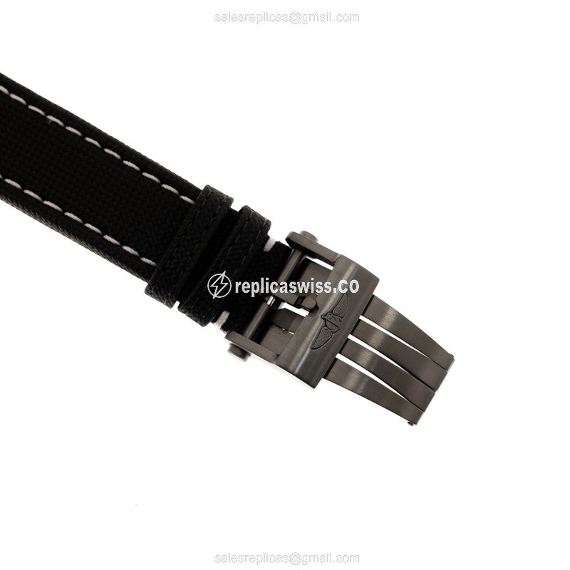 Breitling AVENGER II Titanium Auto - Black Dial - Leather Strap - View 4